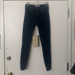 GAP SKINNY JEANS